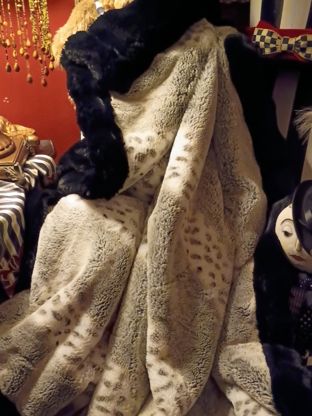 New Minky Throw Spotted Leopard